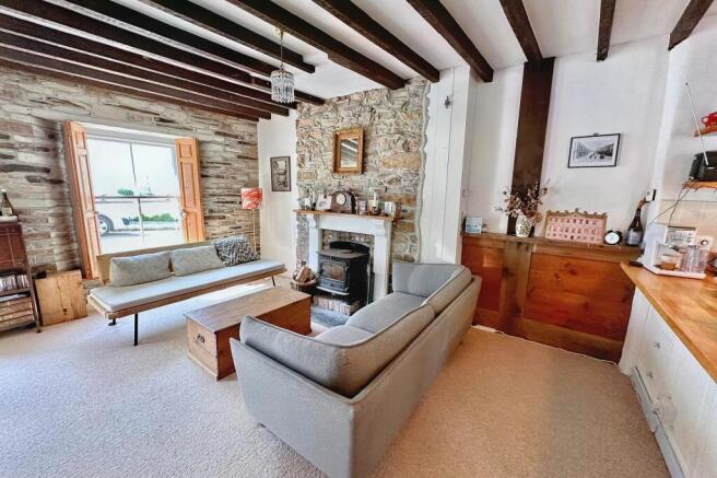 SITTING ROOM