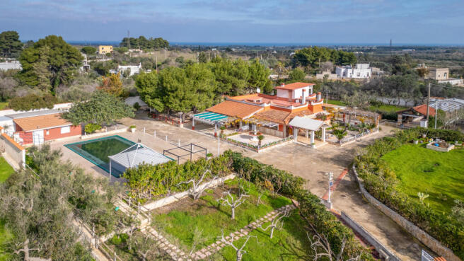 21_RR-GF-188_casine marasco_carovigno_raro_realty
