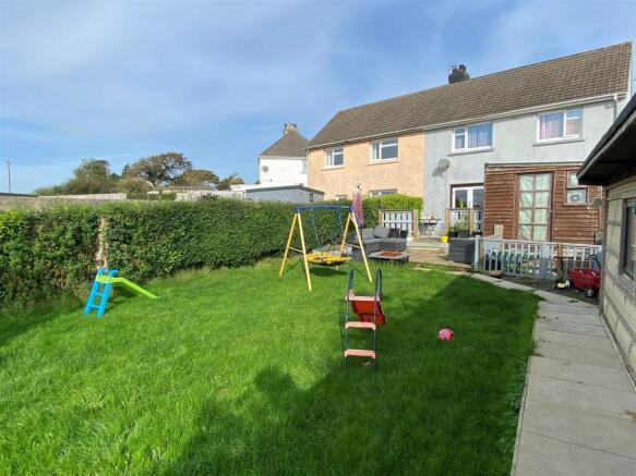 garden 2.jpg