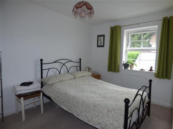 BEDROOM 2