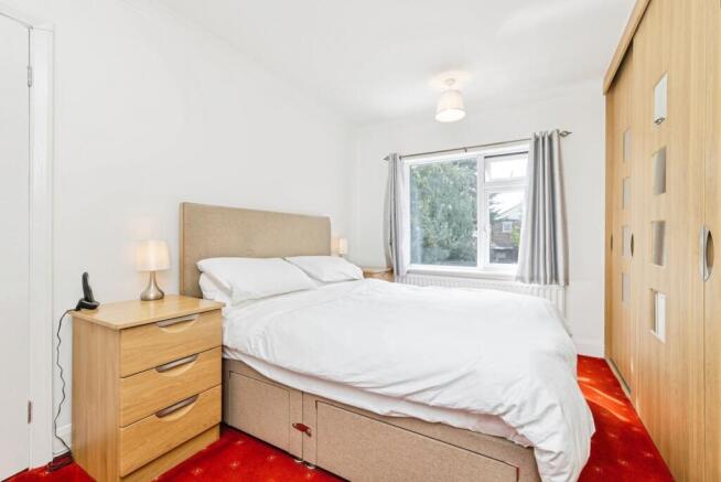 3 bed Semi-Detached for sale Image 8