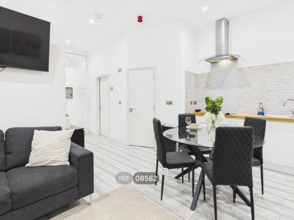 Kitchen/Living area