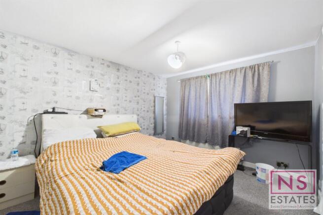Enderby Gardens, Hemlington, Middlesbrough, TS8 photo 4