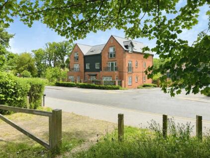 Brunswick Road, Deepcut, Camberley, Surrey, GU16