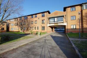 31, Lakeview, Railway Terrace, Kings Langley WD4 8JF