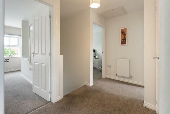 Priors Grove Close-15.jpg