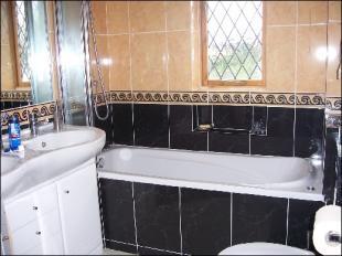 Bathroom wc