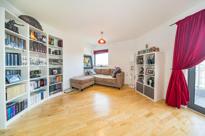 Photo 8