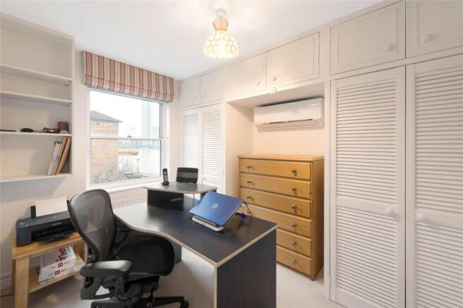 Bedroom/Study
