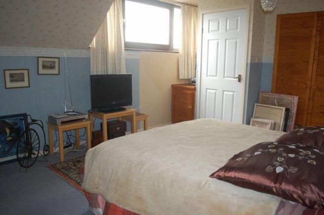 BEDROOM TWO