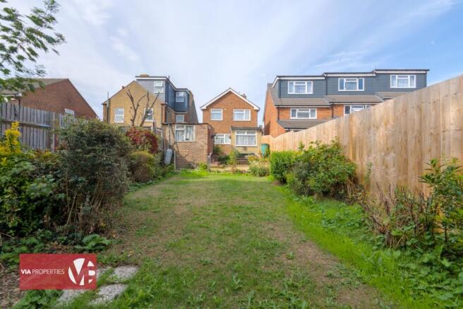 3 Bosanquet Road Hoddesdon via properties estate letting commerc