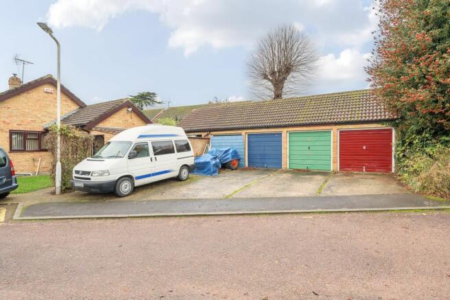 Garage (1)