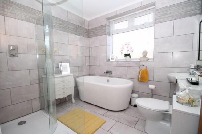 bath p