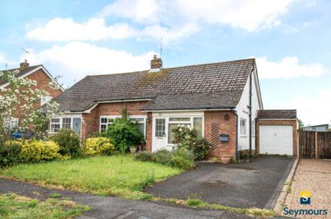 Gumbrells Close, Fairlands, Guildford, Surrey, GU3