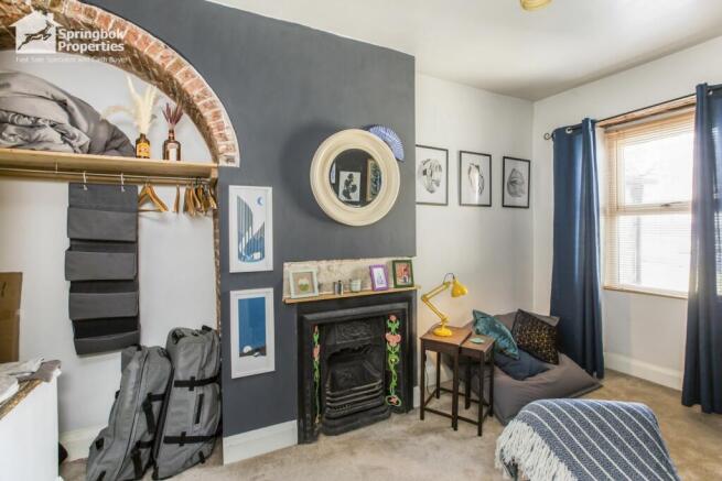 2 bed Terraced for sale Image 11