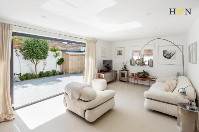 Westbourne Place, Hove photo 4