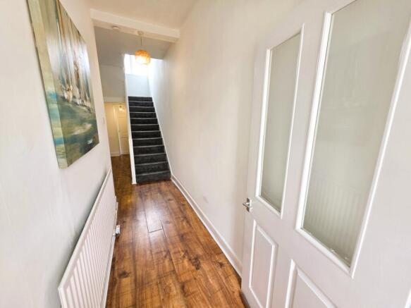 3 bed Terraced for sale Image 11