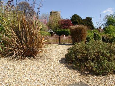GARDENS/GROUNDS 3