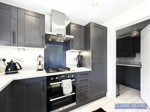 3 bed Detached for sale Image 9
