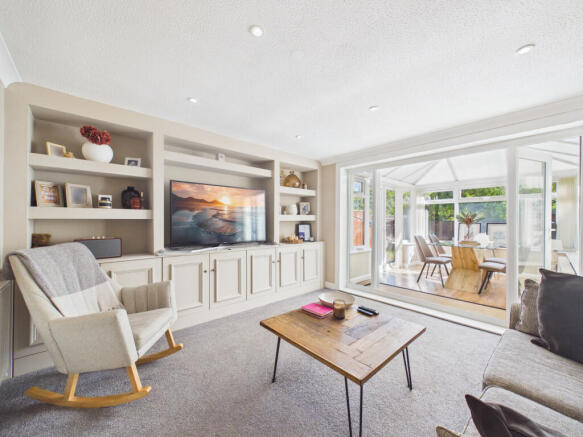 2 bed Semi-Detached for sale Image 9