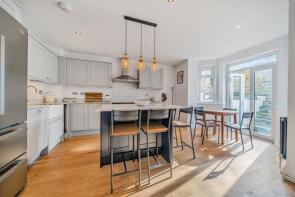 Flat 1, 4, Homefield Road, London SW19 4QE