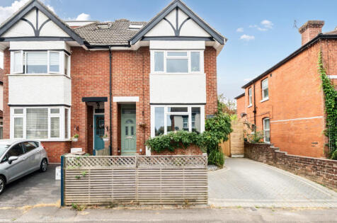 Oaktree Road, Bitterne Park, Southampton, Hampshire, SO18