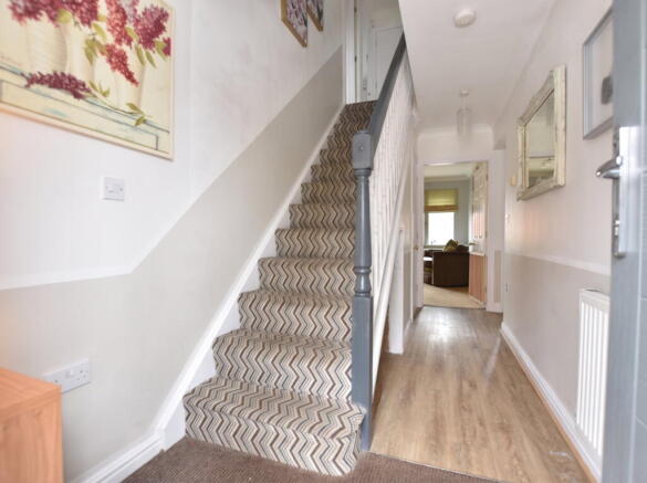 4 bed Detached for sale Image 7