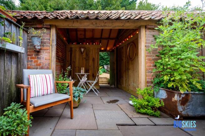 Kitchen Courtyard