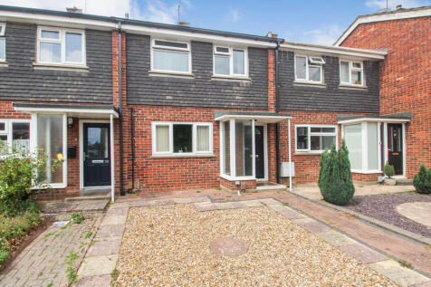 Waveney Avenue, Bedford, MK41