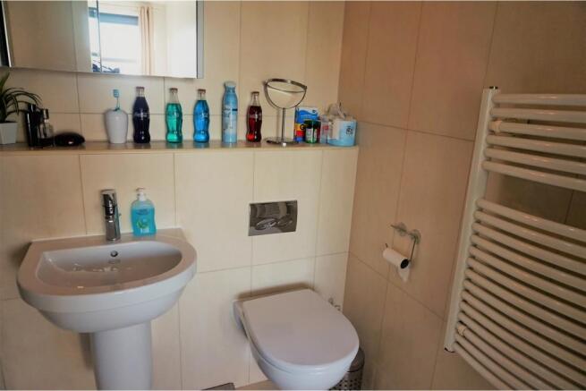 Master En-suite