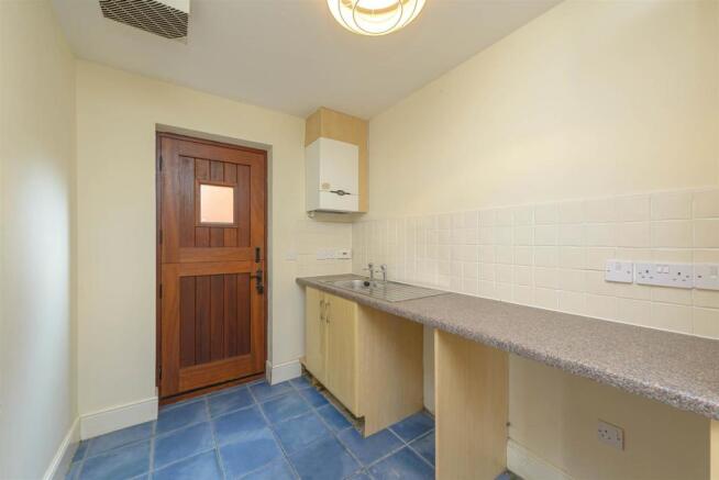 10WestwoodClose_025.jpg