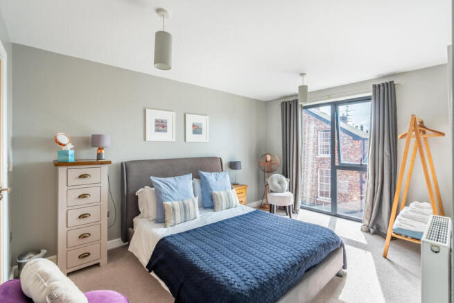 2 bed Apartment for sale Image 7