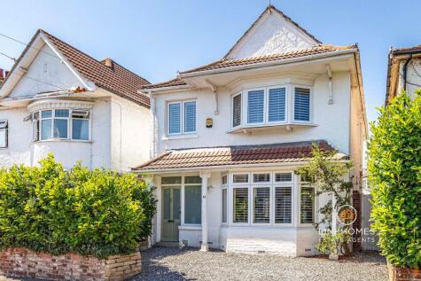 Heathwood Road, Bournemouth, BH9