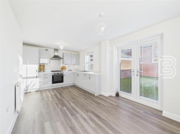 Kitchen Dining Room (1).jpg