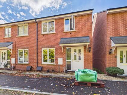 Cerney Walk Kingsway, Quedgeley, Gloucester, Gloucestershire, GL2