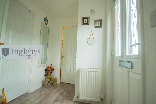 1 bed Park Home for sale Image 6