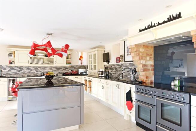 Kitchen/Breakfast