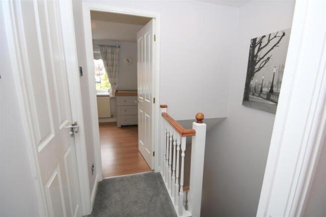 FIRST FLOOR LANDING
