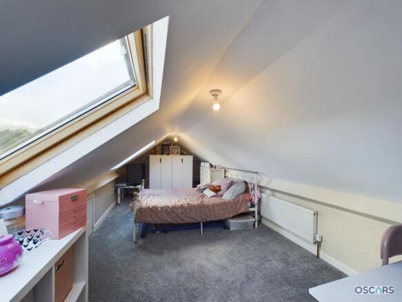 3 bed Terraced for sale Image 11