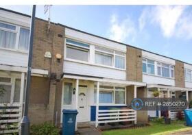25, Tulip Court, Nursery Road, Pinner HA5 2AP