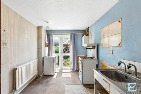 Lightfoot Road, London, N8