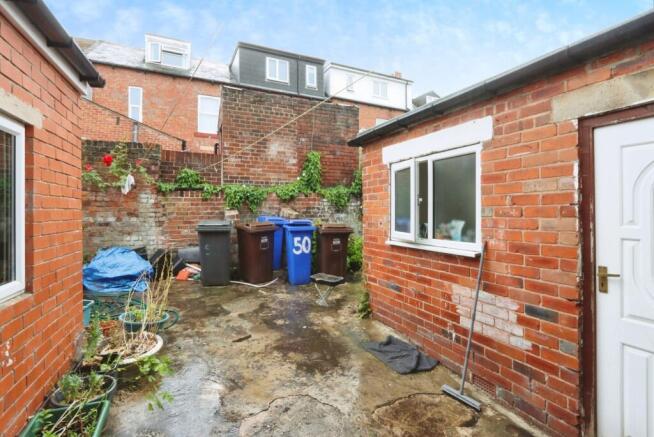 3 bed Terraced for sale Image 4