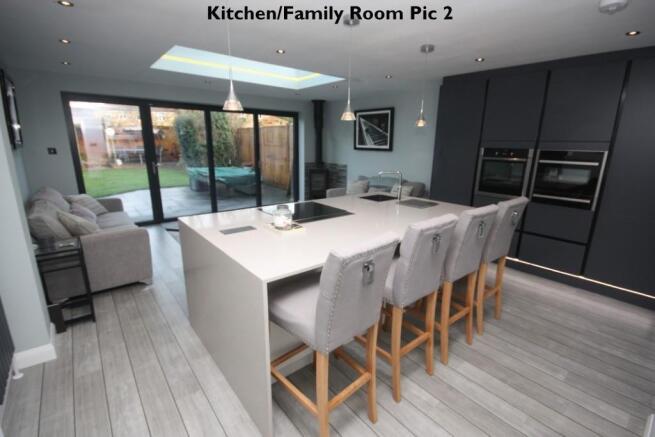 Kitchen/Family Room 