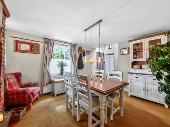 2 bed Semi-Detached for sale Image 7