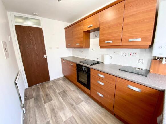1 bed Apartment for sale Image 6