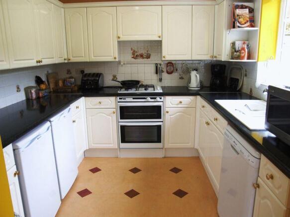 Kitchen/Breakf...