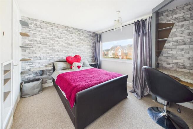 3 bed Terraced for sale Image 8