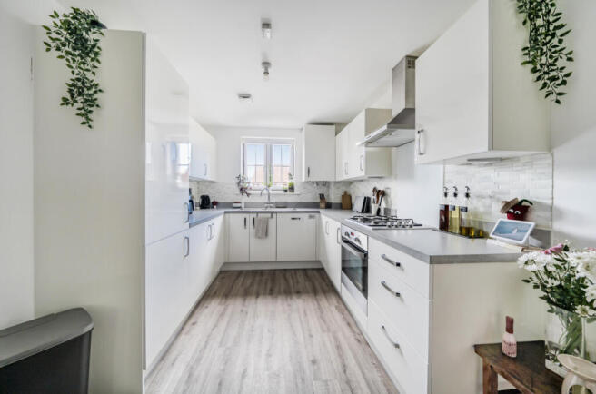 1354344-13-68c439...