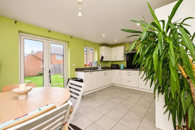 Kitchen/Dining Room