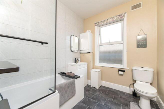 2 bed Terraced for sale Image 11